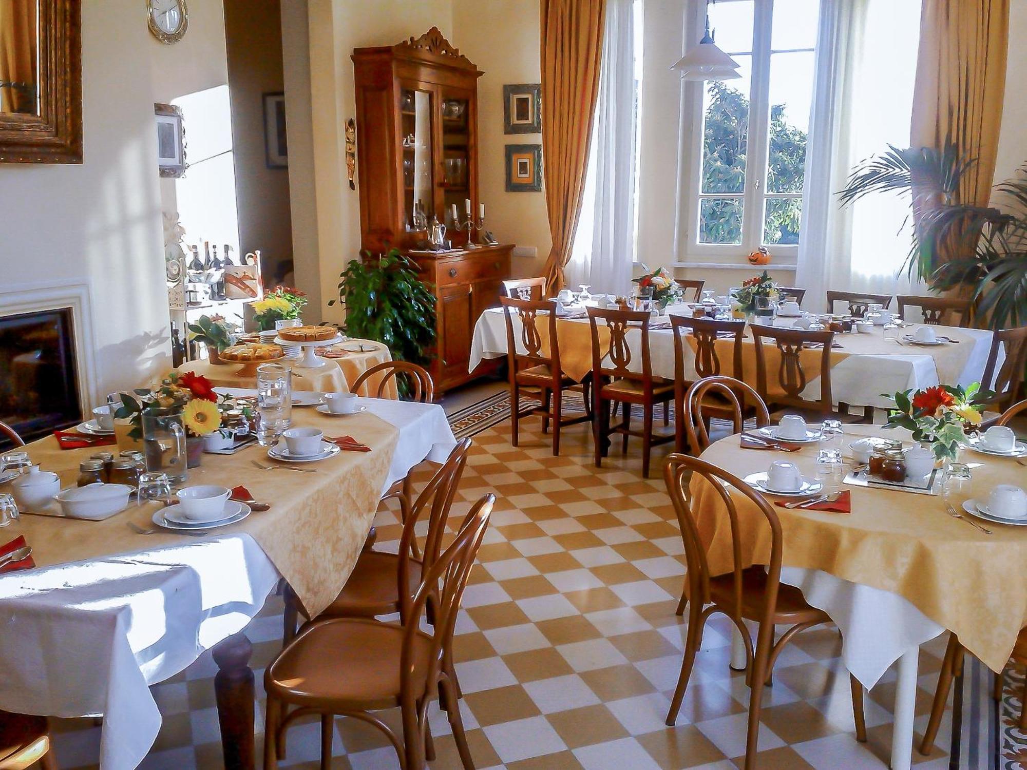 Marta Guest House Lucca Esterno foto