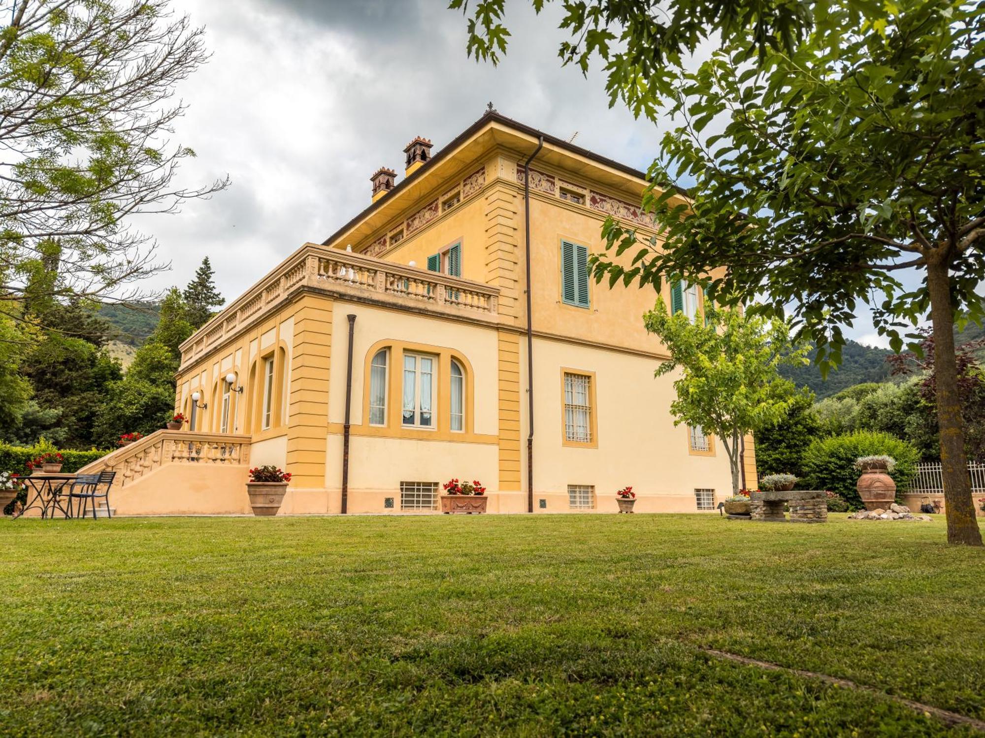 Marta Guest House Lucca Esterno foto