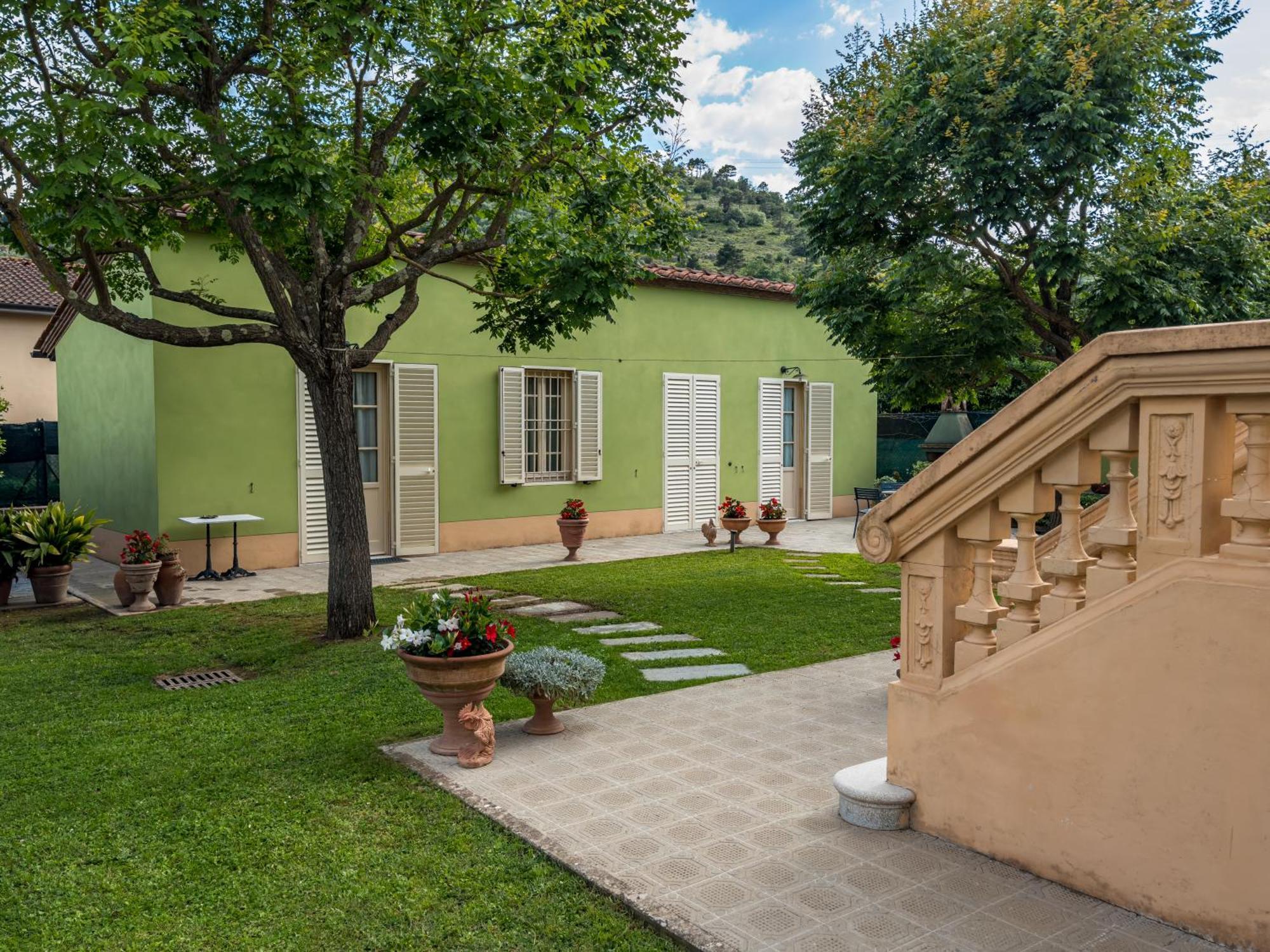 Marta Guest House Lucca Esterno foto